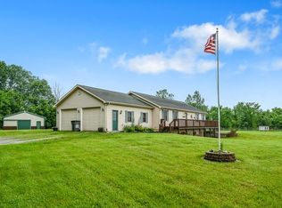 3098 County Road 1, Kendallville, IN 46755