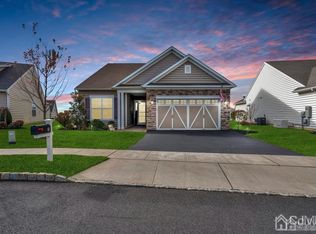 3 Commons Ct, Monroe Township, NJ 08831