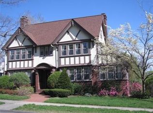 6 Algonquin Rd, Worcester, MA 01609