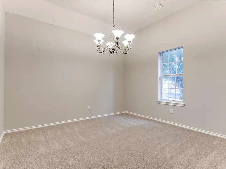 141 Arbordale Way — Photo 5