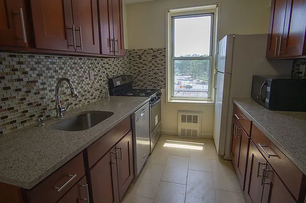 Sold by Keller Williams Realty of Greater Nassau | media 15