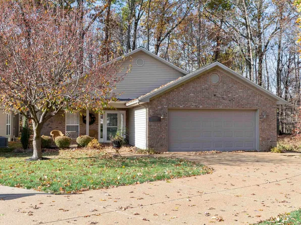 3412 Fox Ct, Evansville, IN 47711