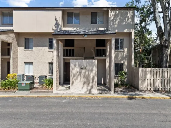 7505 Pitch Pine Cir #119, Tampa, FL 33617