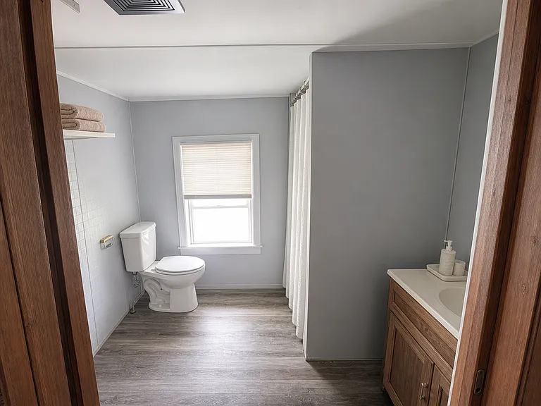 407 7th St NE Staples, MN 56479 — Photo 9