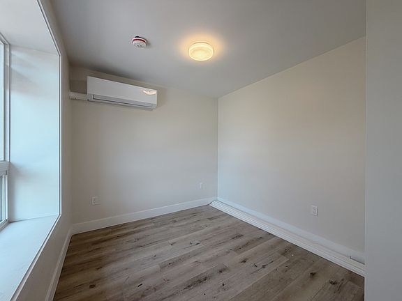 2nd image of 22 Grant Ave #2