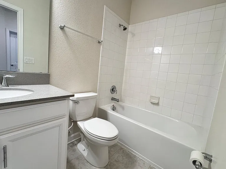 1252 Royal Street George Blvd — Photo 7