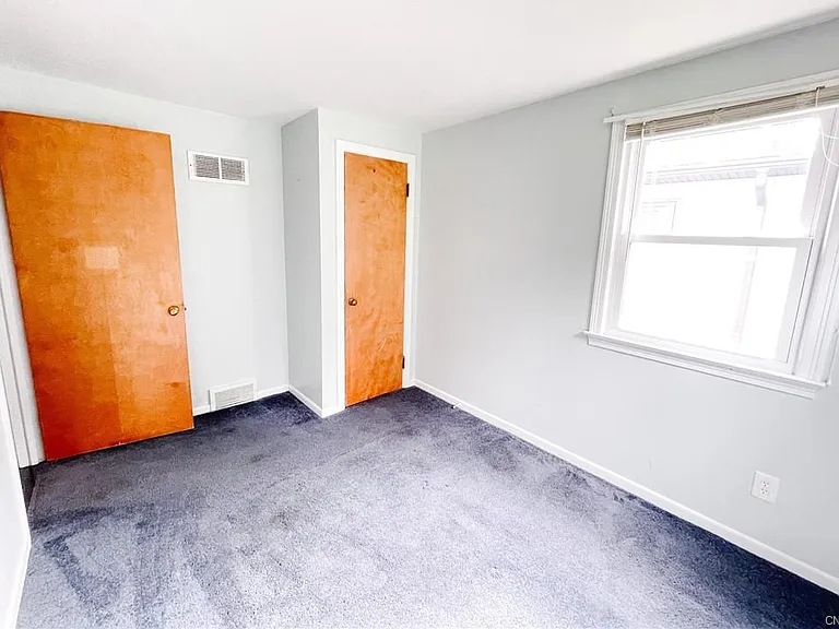325 Homewood Dr — Photo 13