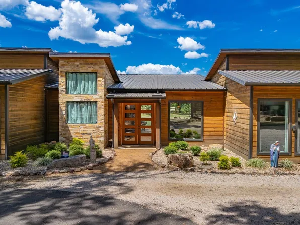 5465 Bonham St, Paris, TX 75460