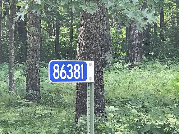 2nd image of 86381 Northstar Ln