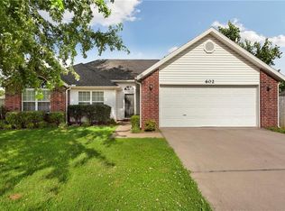 602 Topaz St, Springdale, AR 72745