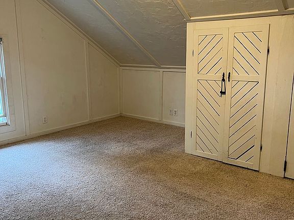 4th image of 202 Grand Ave #14184025