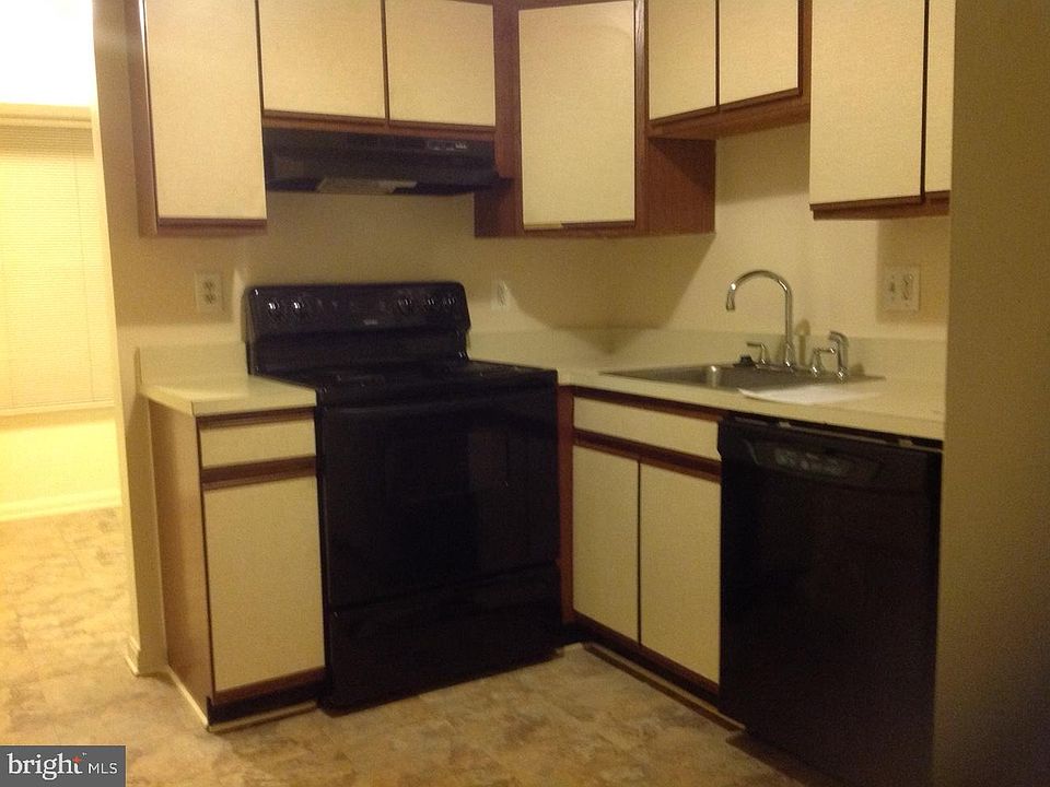 2nd image of 6810 Milltown Ct Unit 6810