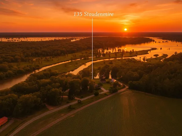 135 Stoudenmire Dr, Lone Star, SC 29030