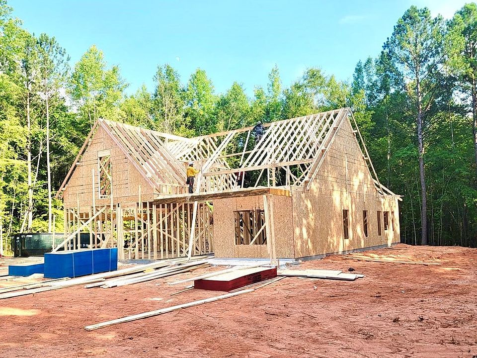 2nd image of 475 Evelyn Dr