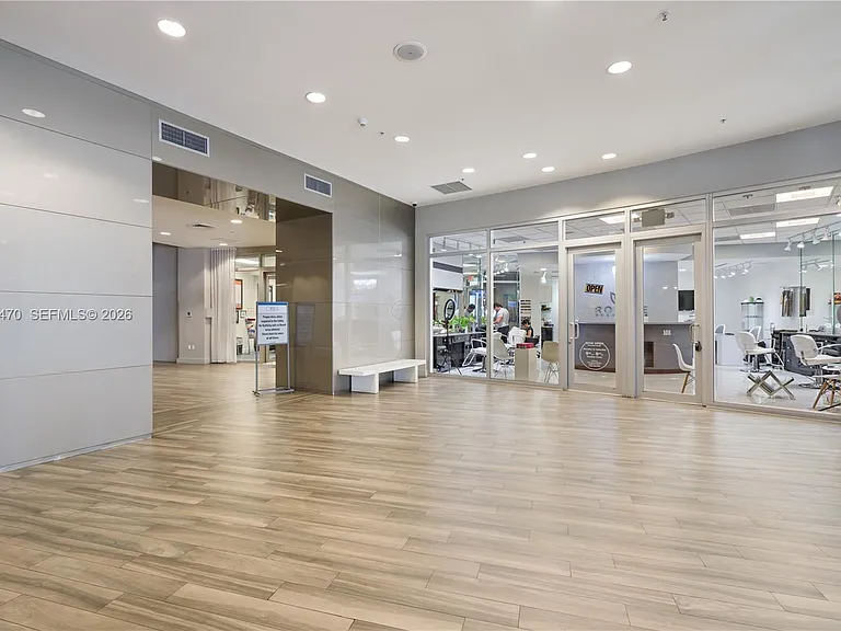 1750 N Bayshore Dr #3409 — Photo 29