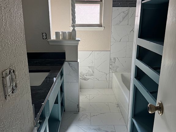 5th image of 2618 Richardson Dr