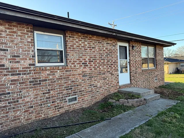 2933 W Roxbury St — Photo 15
