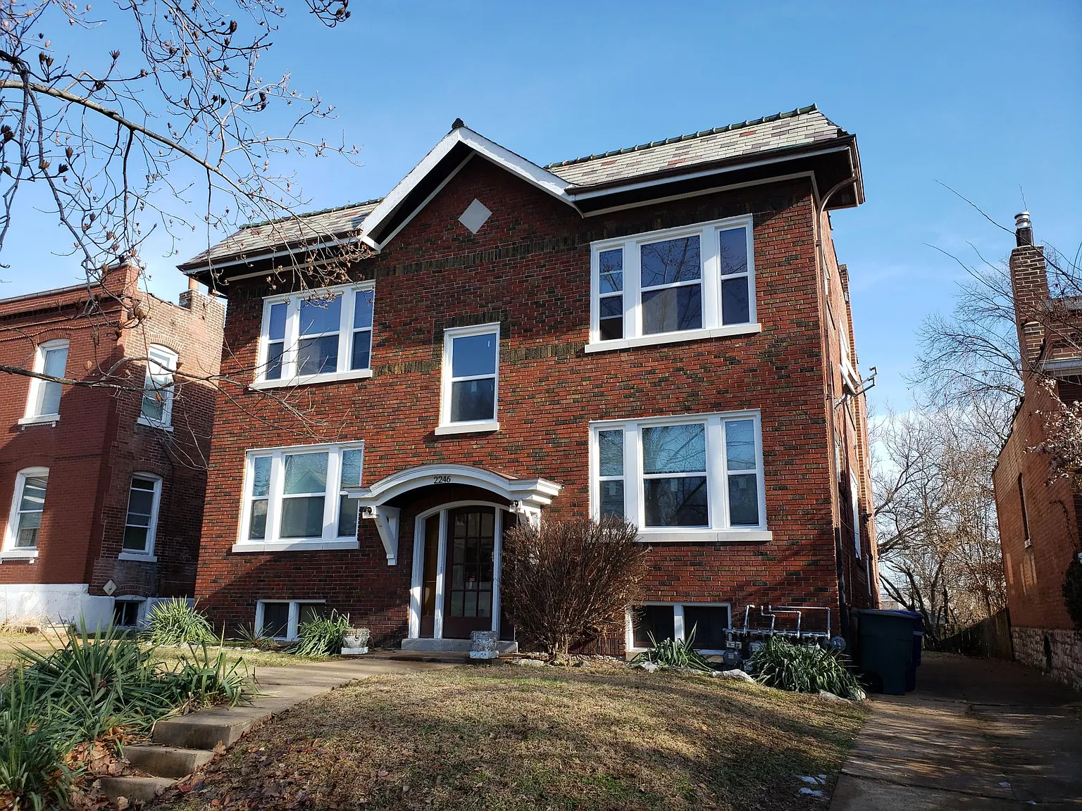 1 bed, 800 sqft, $1,300 — Photo 1