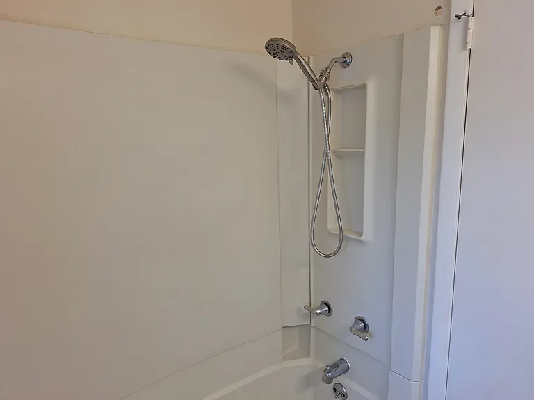 8207 Hood Cir #B — Photo 30