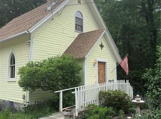 31 Hawleyville Rd, Newtown, CT 06470