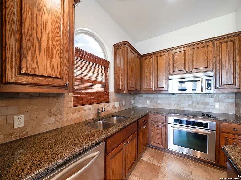 17545 E Reed Parks Rd #2 — Photo 12