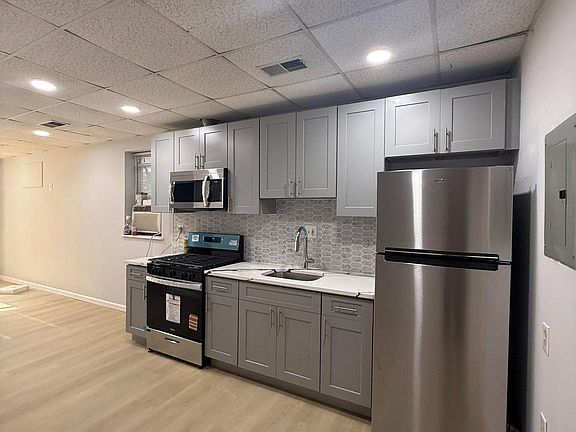 5th image of 512 S 5th St #3