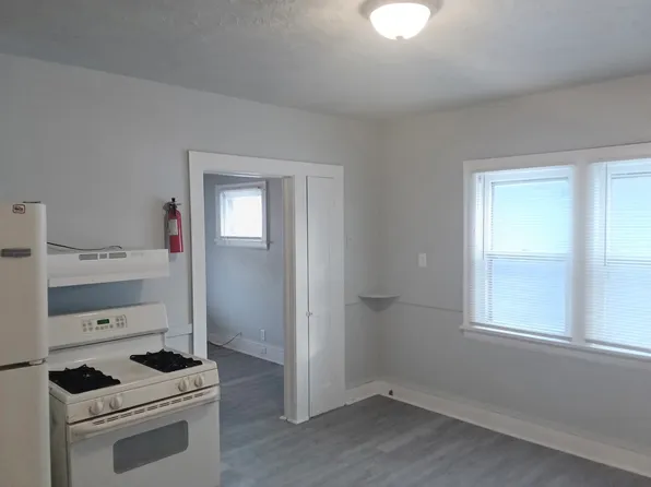 4028 E 142nd St #1, Cleveland, OH 44128