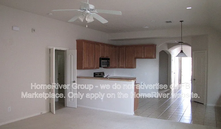 410 Marshall Way — Photo 5