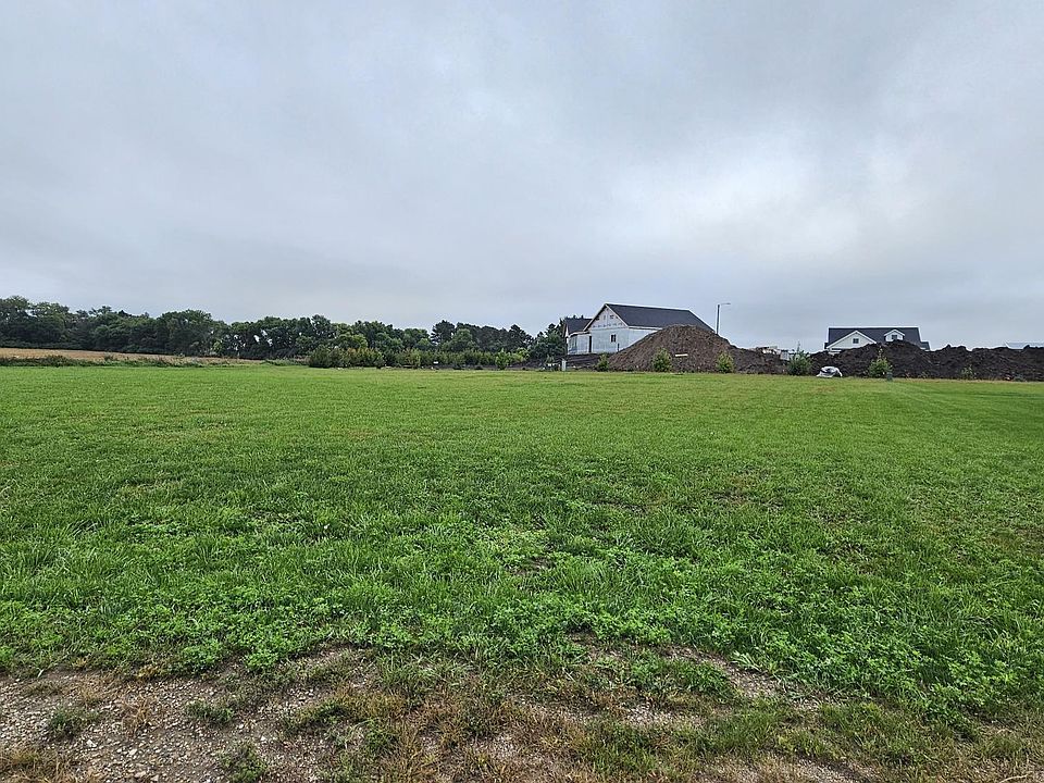 1st image of 632 Lund Ave