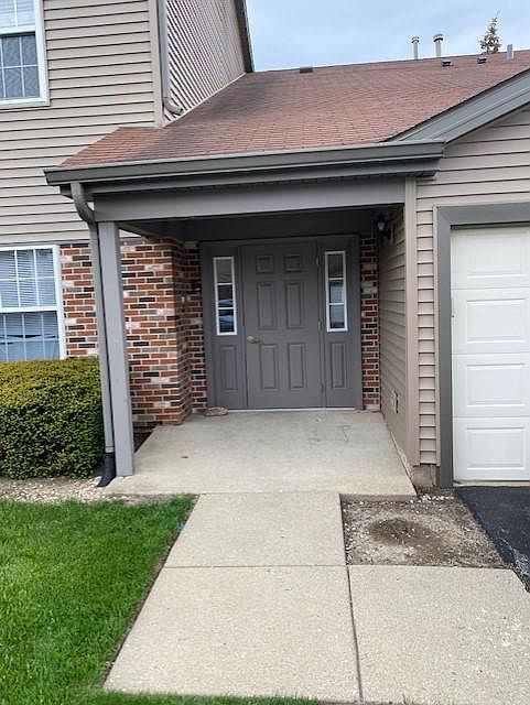1st image of 713 E Whispering Oaks Dr