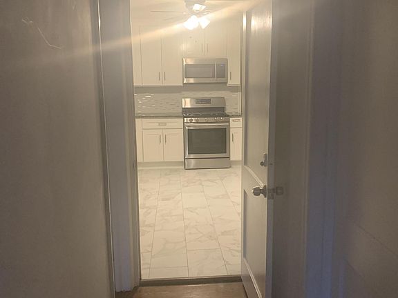 4th image of 24 Central Ave Floor 1
