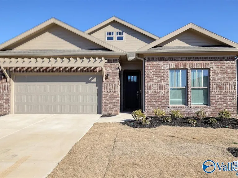 115 Willow Rose Ln — Photo 1