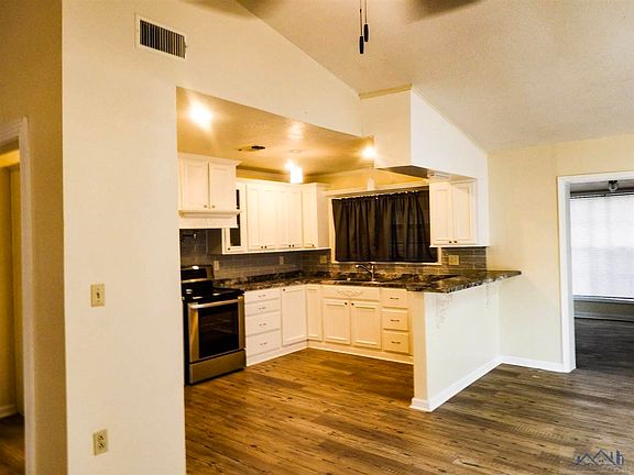 5th image of 109 Odelia Cir