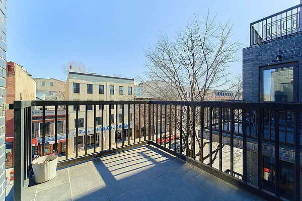 Rented by Living New York | media 41