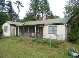 2743 Flat Creek Rd, Quincy, FL 32351