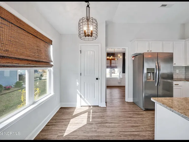 440 Pebble Shore Dr — Photo 18