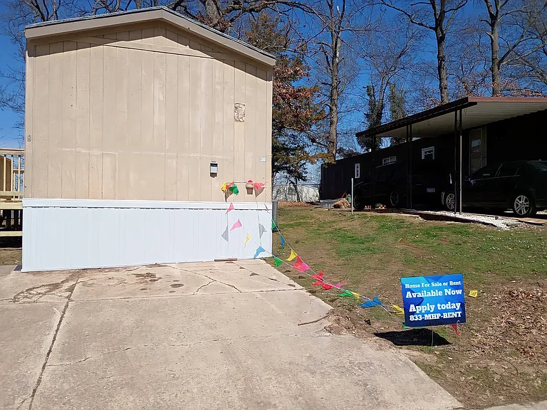 9 Deerwood Dr — Photo 3