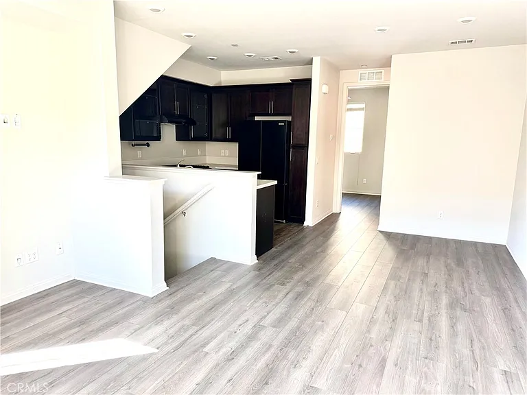 14121 W Oak Ln — Photo 8