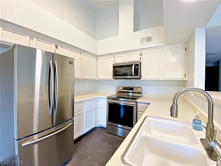 1575 W Warm Springs Rd #1024 — Photo 1