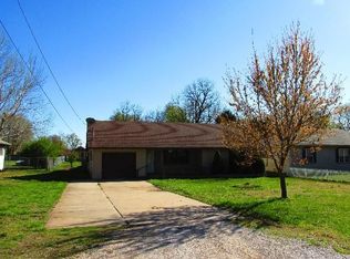 3132 W Brower St, Springfield, MO 65803