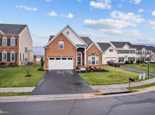 204 Princess Caroline Ct, Edinburg, VA 22824