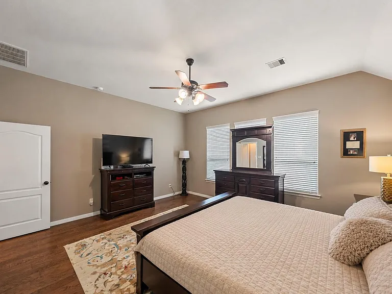 8126 Threadtail St — Photo 12