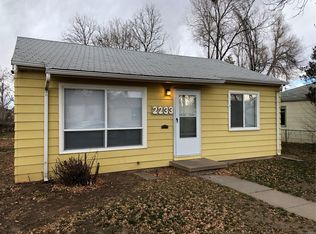 2233 Geneva St, Aurora, CO 80010