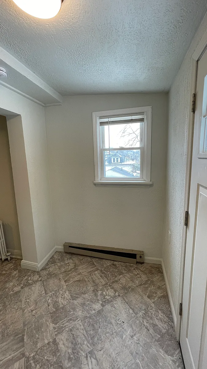 Building Photo - 814 Green St #2
