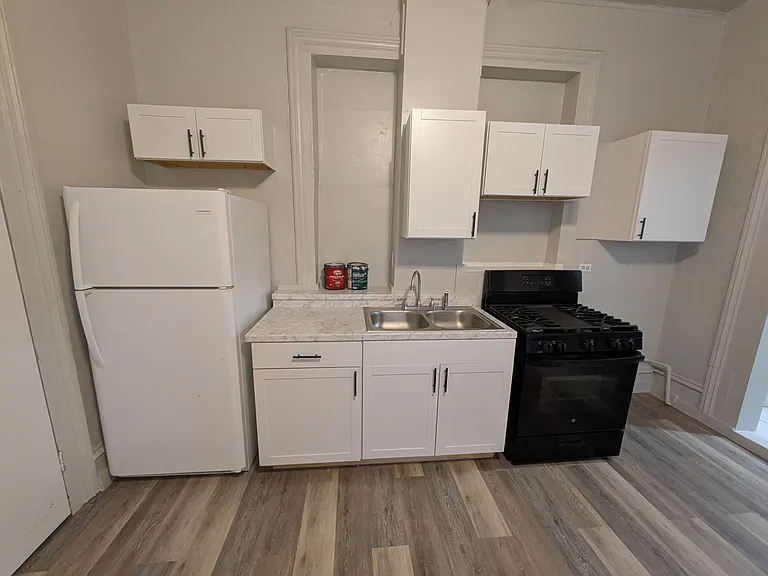 822 E Carson St #7 — Photo 8