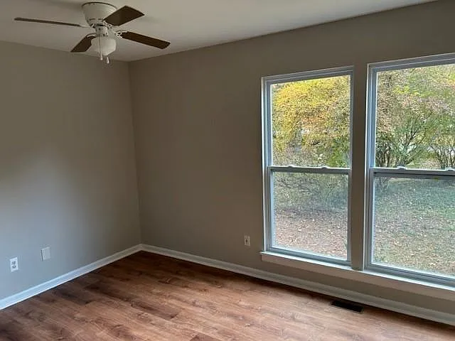 8630 Scottingham Dr — Photo 13