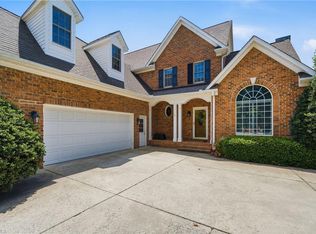 7493 Bethel View Ct, Oak Ridge, NC 27310