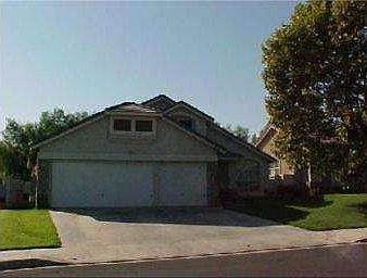 1st image of 32680 Ontario Way