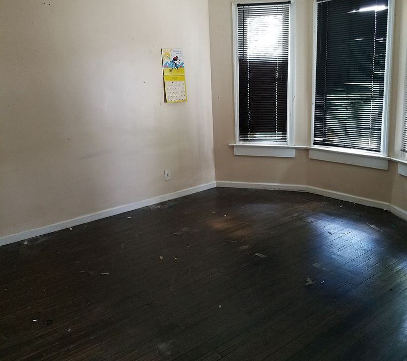 1st image of 463 4th Ave