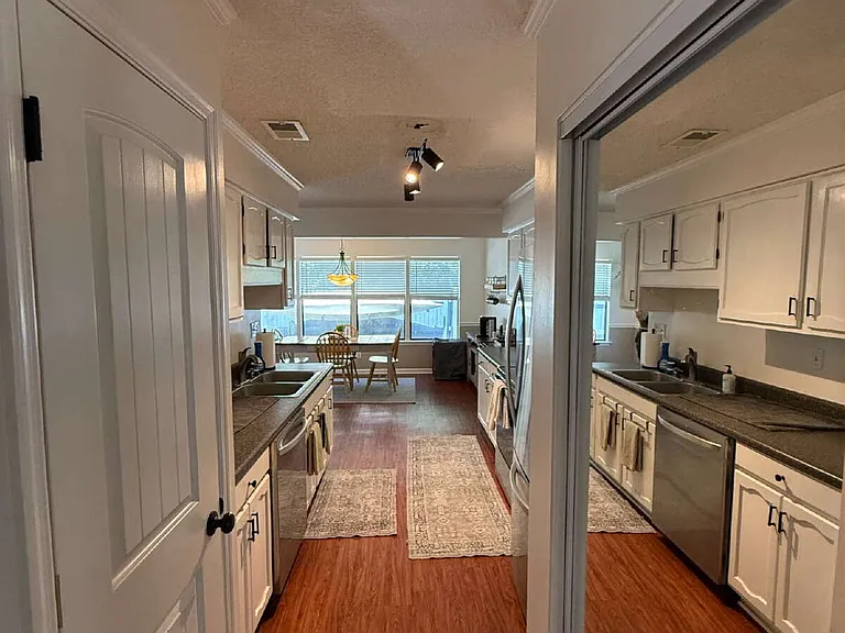 11 Battery Ln — Photo 6